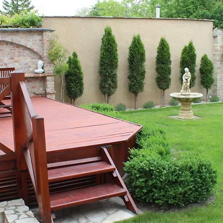 Garden Country house *